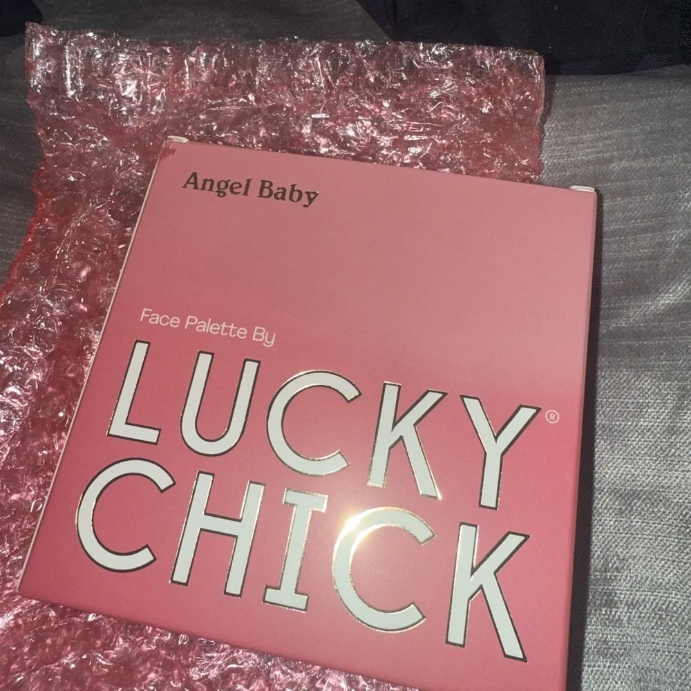 Lucky Chick Mystic Halo Glow Palette new in box